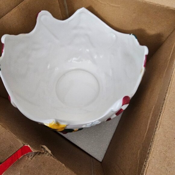 St Nicholas Square Vintage 1999 Festive Santa Claus Round Big Serving Bowl - Picture 5 of 10